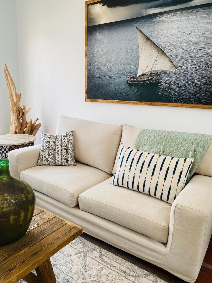 Mes Amis Beach Guest House Уилдърнес Екстериор снимка